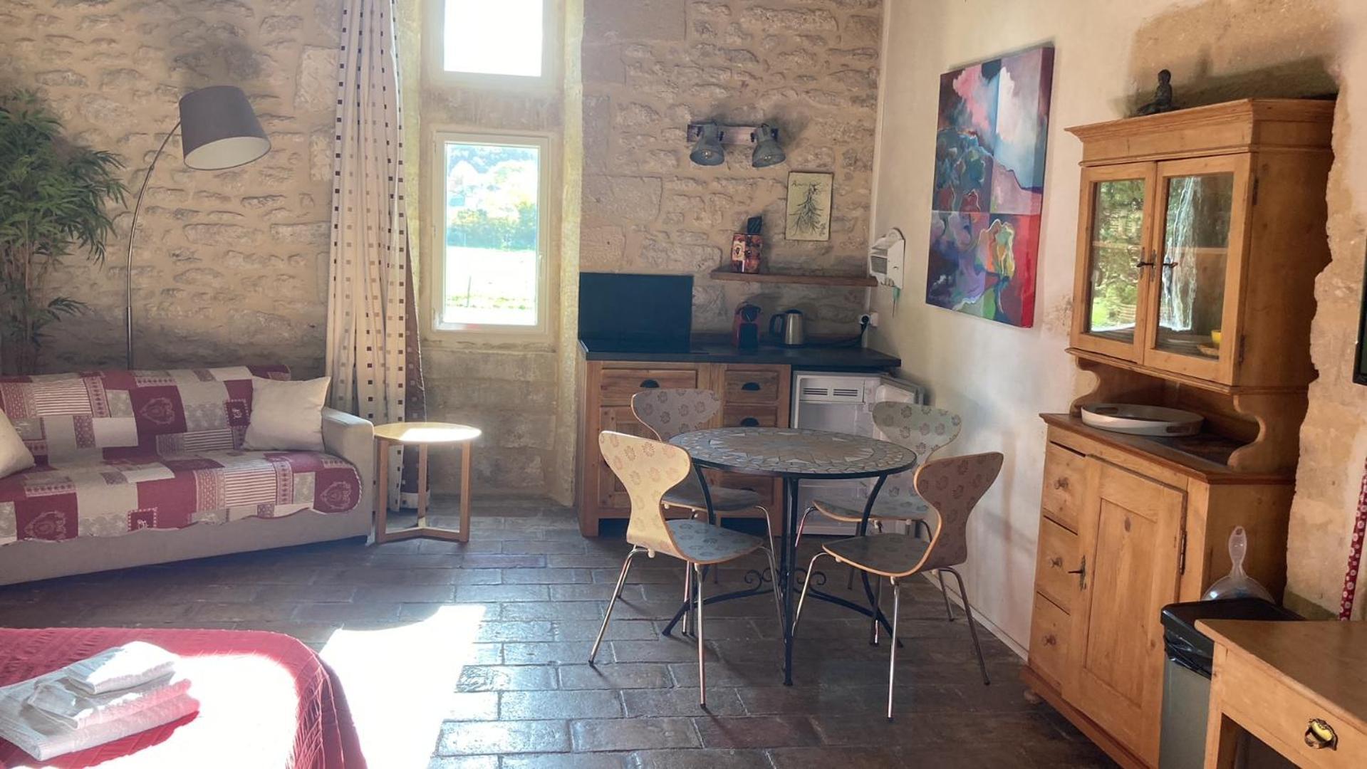 Mas de la Rivoire B&B Villevieille Extérieur photo