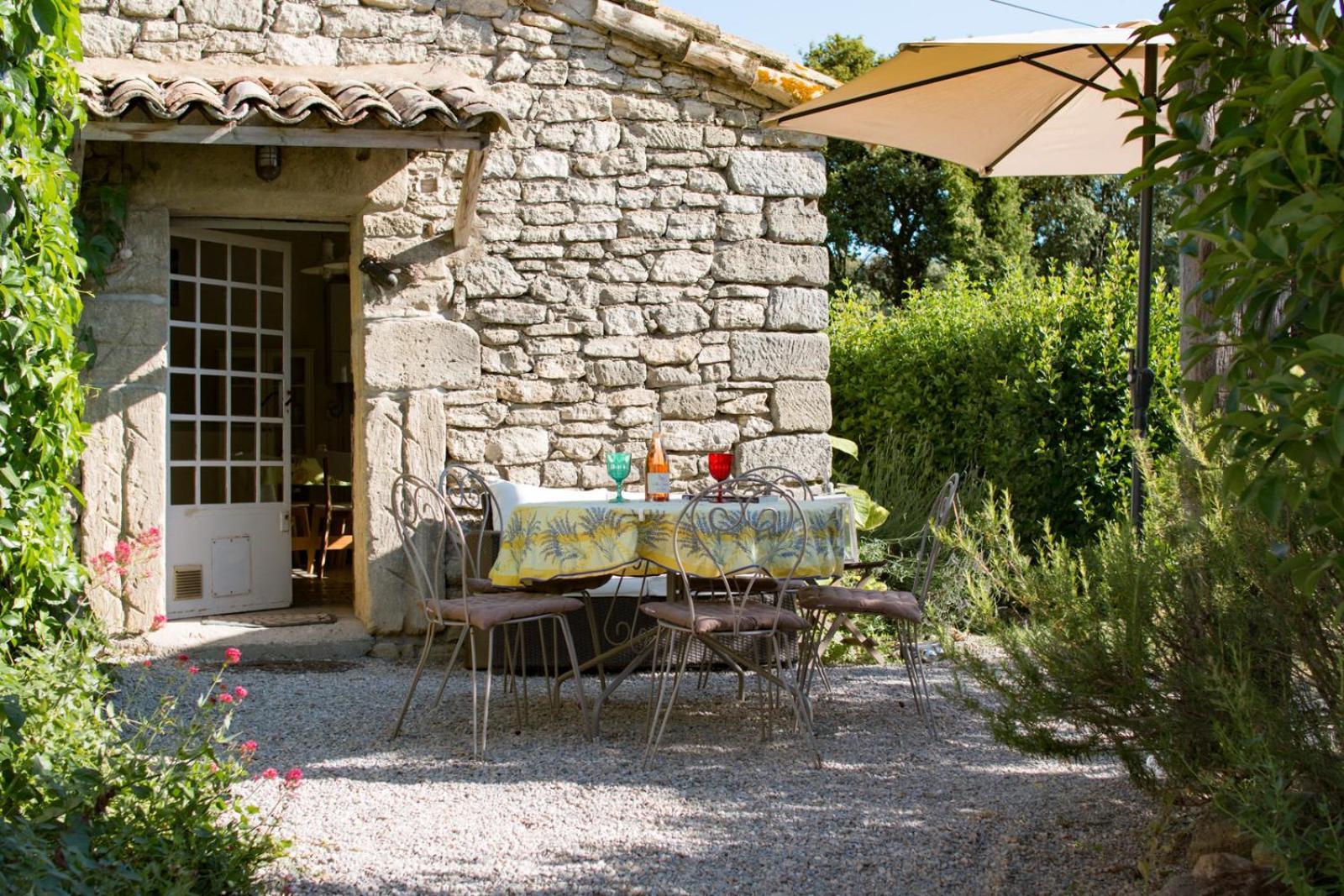 Mas de la Rivoire B&B Villevieille Extérieur photo
