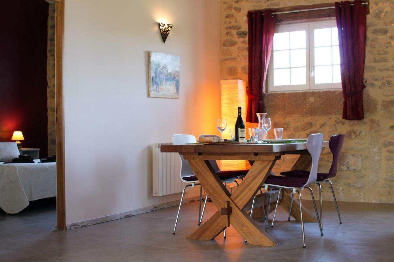 Mas de la Rivoire B&B Villevieille Extérieur photo