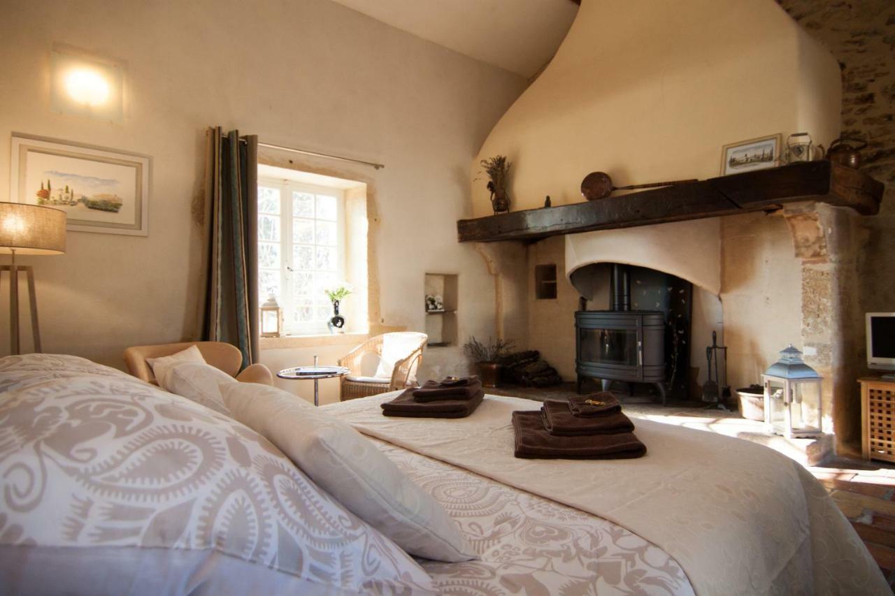 Mas de la Rivoire B&B Villevieille Extérieur photo