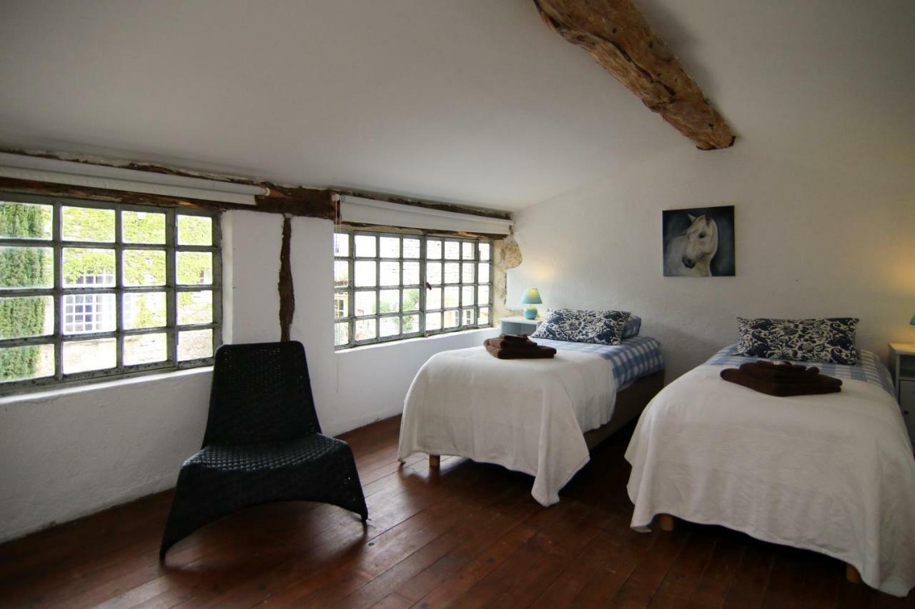 Mas de la Rivoire B&B Villevieille Extérieur photo