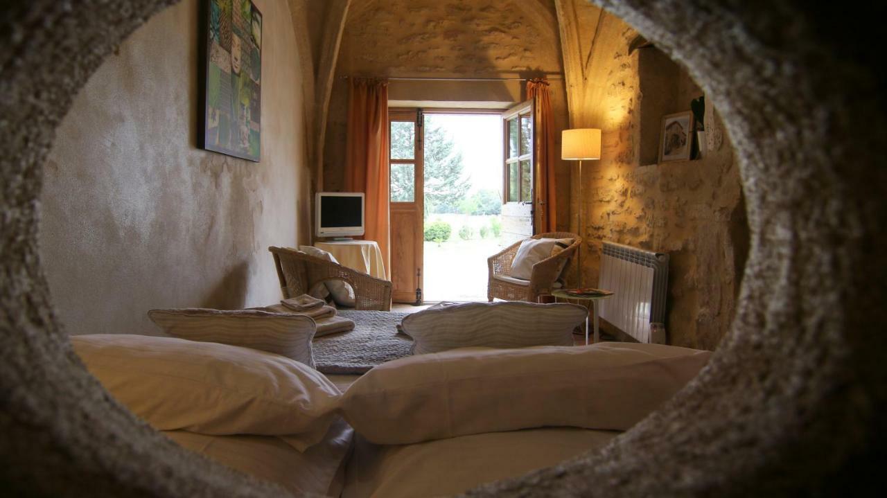 Mas de la Rivoire B&B Villevieille Extérieur photo